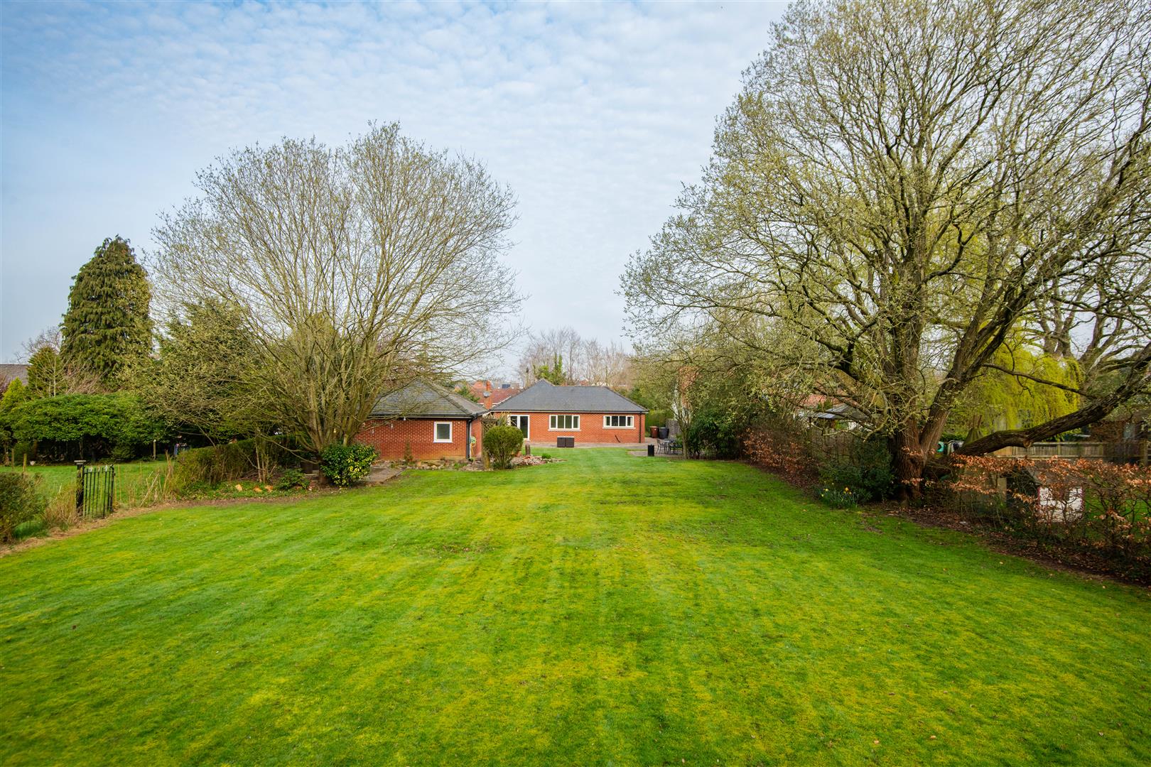 3 bed property in Lancaster Lane, Leyland
